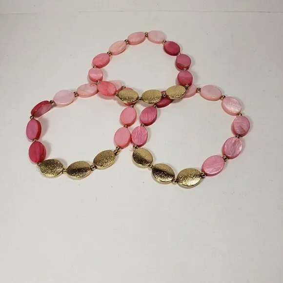 Set of 3 Textured Gold Tone Pink Shell Beaded Stretch Bracelets Stylish Jewelry - Picture 8 of 8